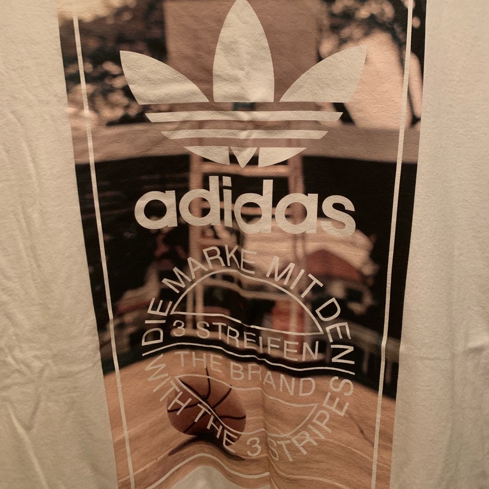 Adidas t shirt